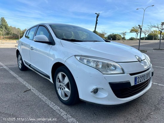  Renault Megane Dynamique 1.5dCi 105cv eco2 -  