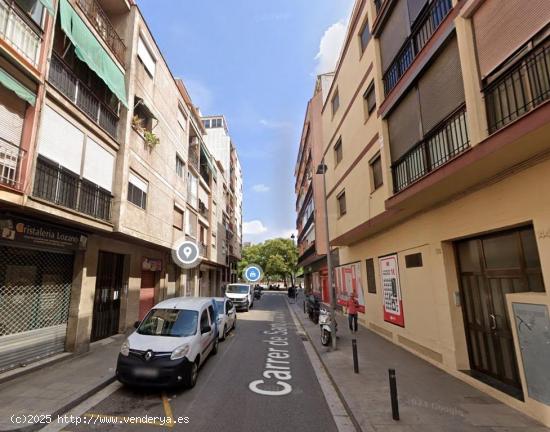 PISO OKUPADO CALLE SANT JOAQUIM 08922, SANTA COLOMA DE GRAMENET - BARCELONA