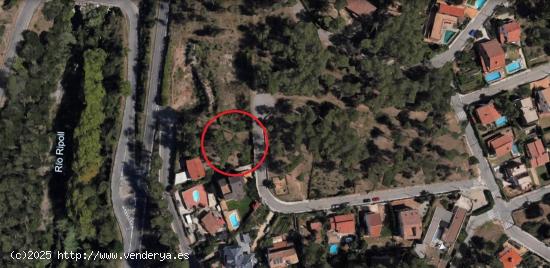 TERRENO EN VENTA DE 514 M2, EN CASTELLAR DEL VALLÉS - BARCELONA