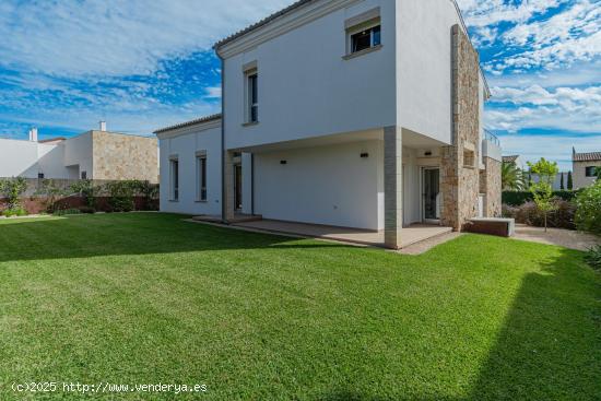 Chalet unifamiliar con piscina en Marratxí - BALEARES