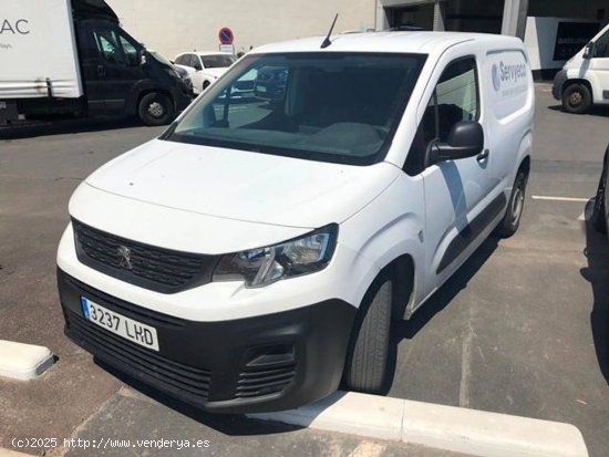 Peugeot Partner FG PRO STANDARD 600 KG BLUE HDI 100 CV - Ponteareas