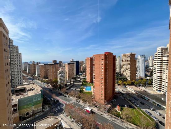 Apartamento con vistas al mar en playa levante, zona Av. Europa - ALICANTE