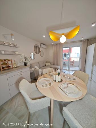 Se vende espectacular piso a 200 metros de la Playa del Cura en Torrevieja - ALICANTE