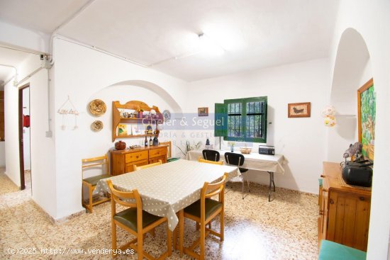 Finca en venta en Alfara de la Baronía (Valencia)