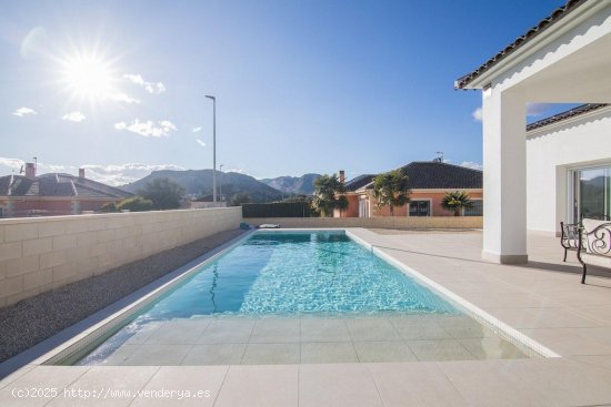 Villa en venta a estrenar en Aspe (Alicante)