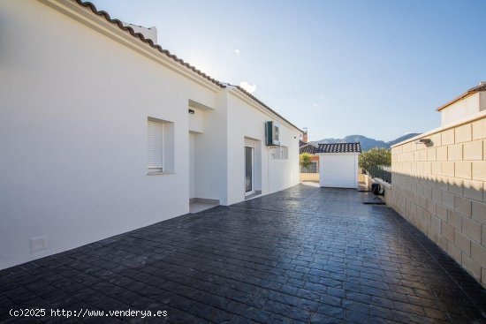 Villa en venta a estrenar en Aspe (Alicante)