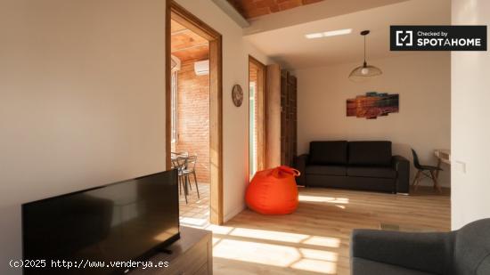 Hermoso apartamento de 1 dormitorio con balcón en alquiler cerca de Metro en Sants - BARCELONA