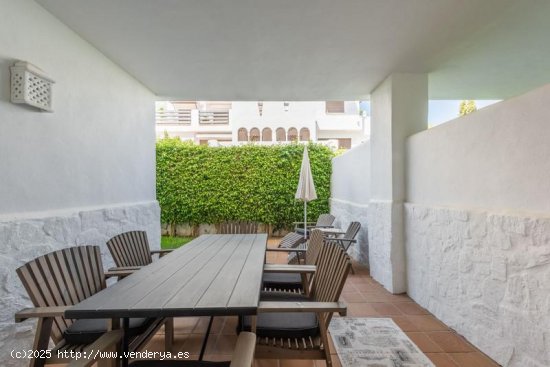 Apartamento en venta en Estepona (Málaga)