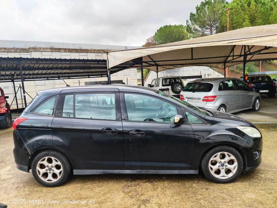 Ford Grand C-MAX 1.6 TDI TREND - test