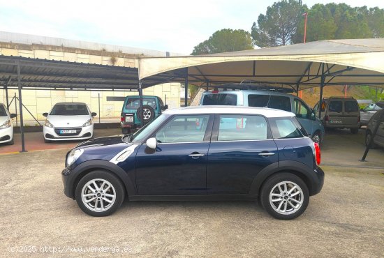 MINI Cooper CONTRYMAN - test