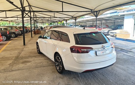 Opel Insignia  SPORT TOURE 2.0CDTI ECO FLEX SS EXCELLENCE - test