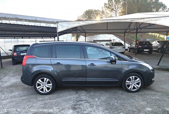 Peugeot 5008 1.6 HDI FAP ALLURE 110 - test