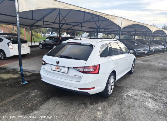 Skoda Superb 2.0 TDI 190 ADBLUE - test