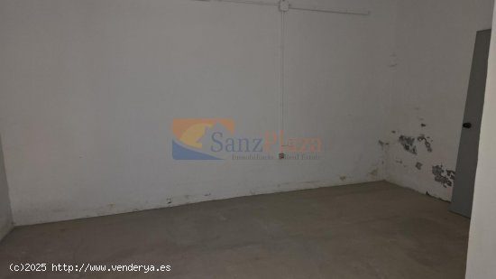 Local en venta en Torrevieja (Alicante)