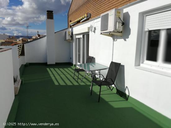 ATICO DE UN DORMITORIO CON AMPLIA TERRAZA EN ZONA CENTRO - ALBACETE