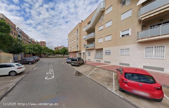 Se vende piso OKUPA en Murcia (Murcia). - MURCIA