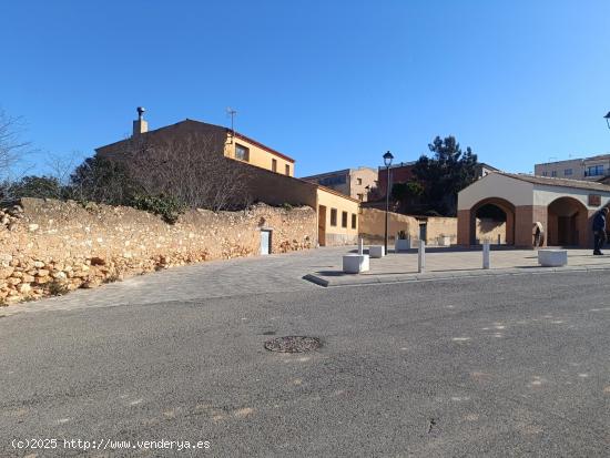 Solar urbano muy céntrico en Masllorenç con vistas despejadas. - TARRAGONA