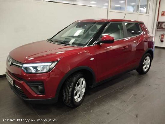 SsangYong Tivoli ( G12 Urban Plus 4x2 )  - Madrid