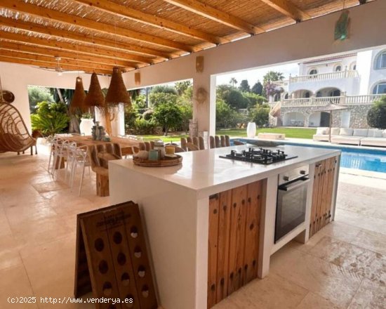 Casa-Chalet en Venta en Javea Alicante