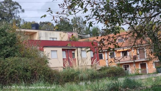 8 viviendas en Oruña de Piélagos.