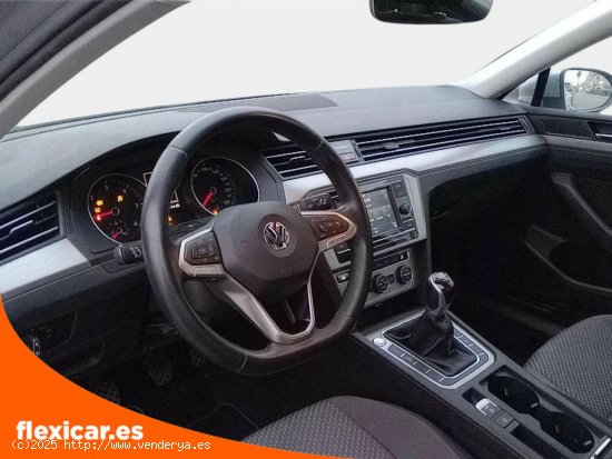 Volkswagen Passat 2.0 TDI 110kW (150CV) - Huércal de Almería