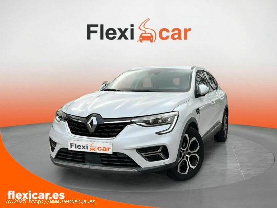 Renault Arkana E-Tech Engin. Fast Track Híb 105kW(145CV - Sant Boi de Llobregat