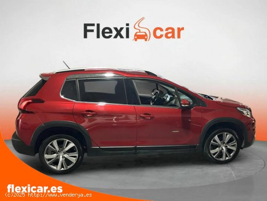 Peugeot 2008 Allure 1.2 PureTech 96KW (130CV) - Madrid