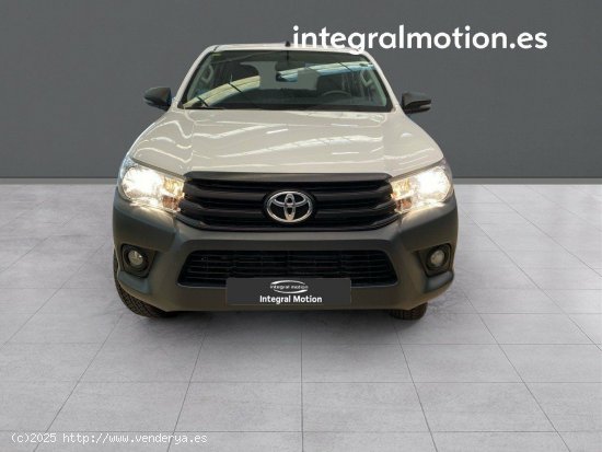 Toyota Hilux 2.4 D-4D Cabina Doble GX caja abierta (pick-up) 110KW (150CV) 4P manual - Leganés