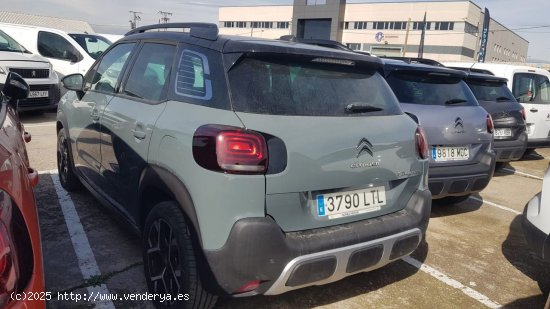 Citroën C3 Aircross BLUE HDI 110 CV SHINE - Ponteareas