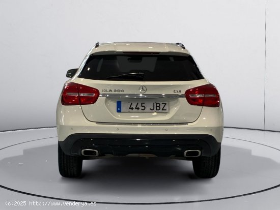 Mercedes GLA GLA 200 CDI d - 