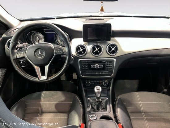 Mercedes GLA GLA 200 CDI d - 