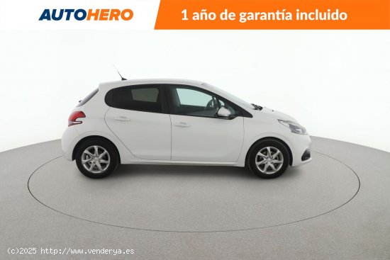 Peugeot 208 1.2 PureTech Active - 