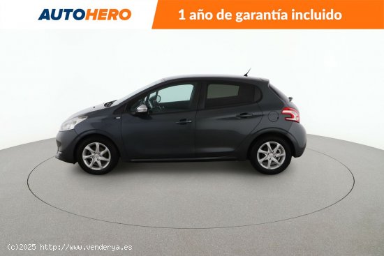 Peugeot 208 1.6 HDi Style - 