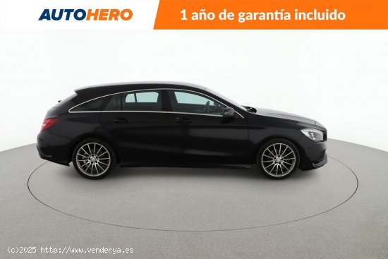 Mercedes CLA 200 Shooting Brake AMG Line - 