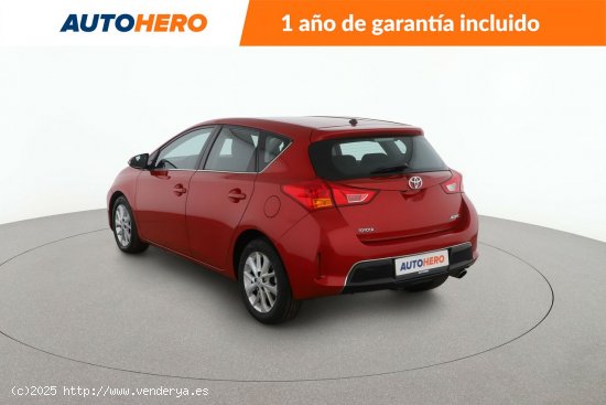 Toyota Auris 2.0 D-4D Active - 