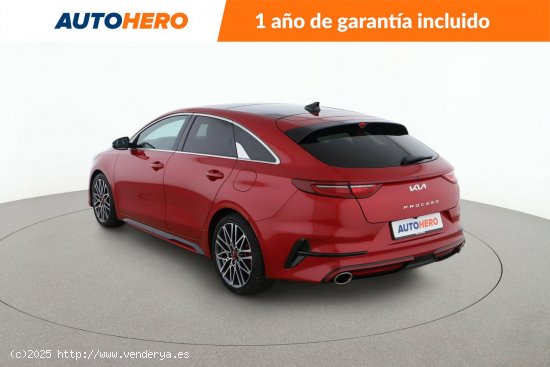 Kia ProCeed 1.6 TGDI GT - 