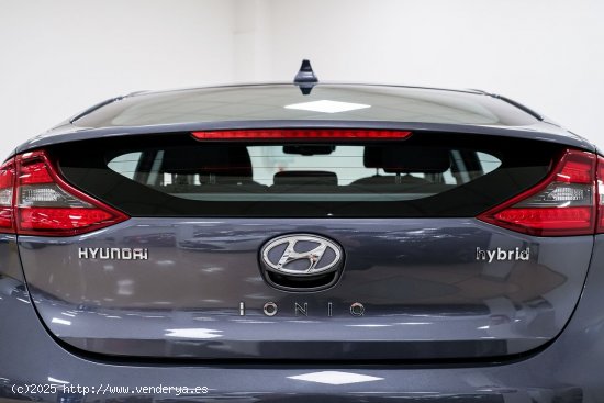 Hyundai IONIQ HEV 1.6 GDI Style Hyundai Ioniq en Galicia: A Coruña, Santiago, Lugo y Pontevedra. - 