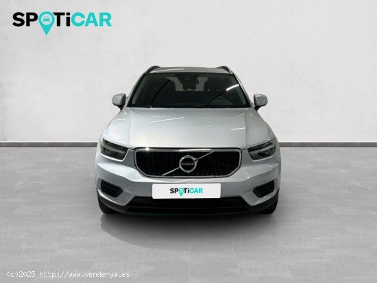 Volvo XC40  2.0 D3  Auto Momentum Core - Badajoz