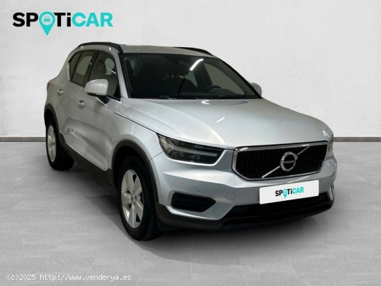 Volvo XC40  2.0 D3  Auto Momentum Core - Badajoz