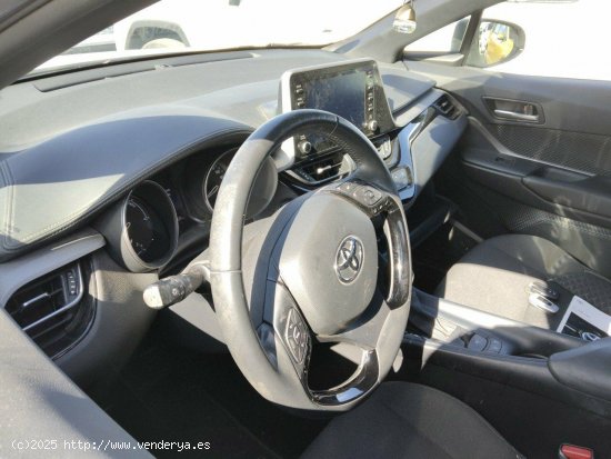 Toyota C-hr 1.8 125h Active - Leganés