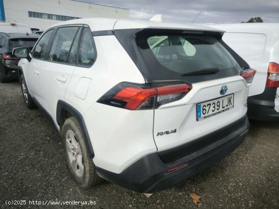 Toyota Rav4 2.5l 220h Business 4wd - Leganés