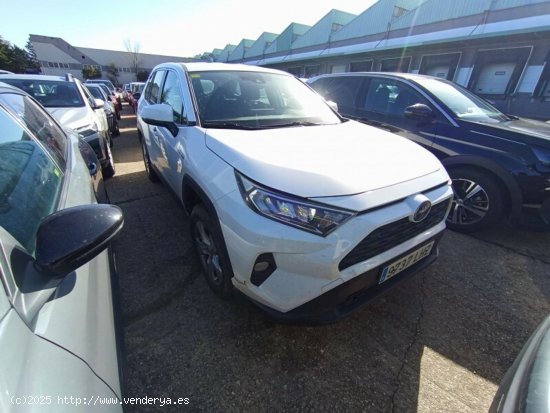 Toyota Rav4 2.5l 220h Business 4wd - Leganés