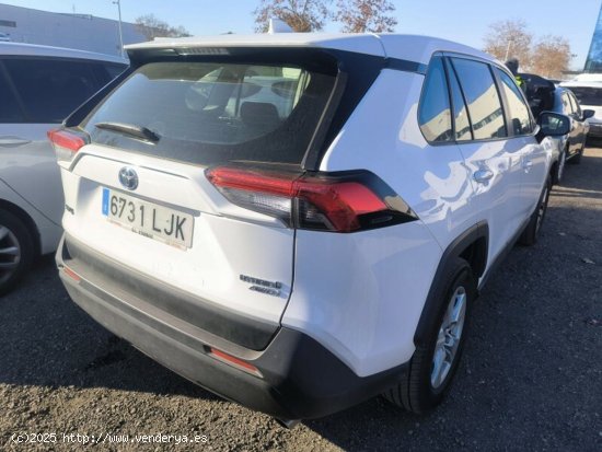 Toyota Rav4 2.5l 220h Business 4wd - Leganés