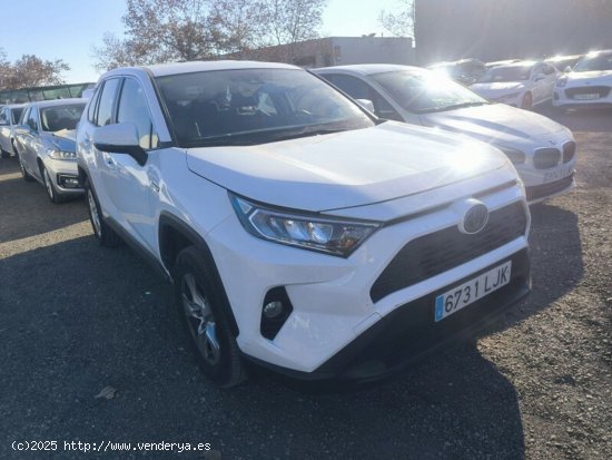 Toyota Rav4 2.5l 220h Business 4wd - Leganés