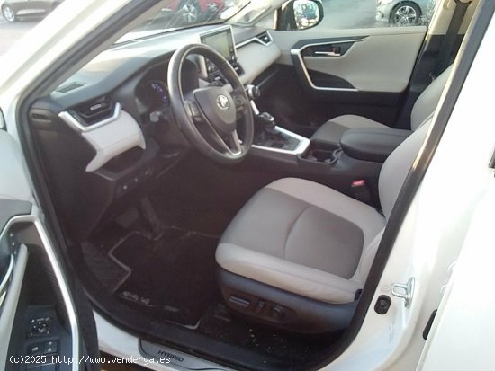 Toyota Rav4 2.5l 220h Luxury - Leganés