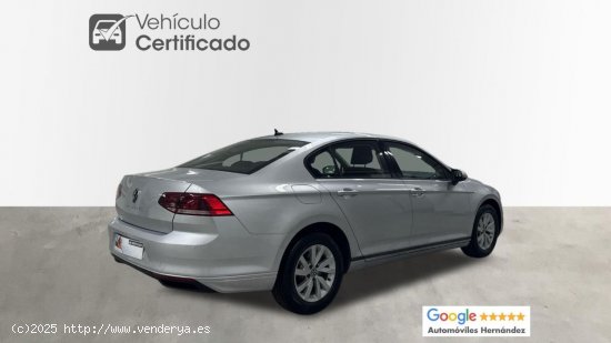 Volkswagen Passat Bussines 2.0 TDI 150 c.v - Córdoba