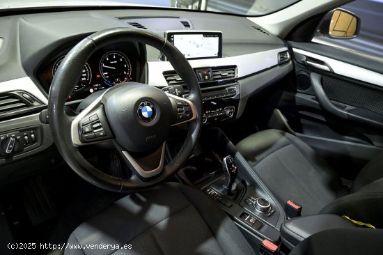 BMW X1   sDrive18dA Business - 