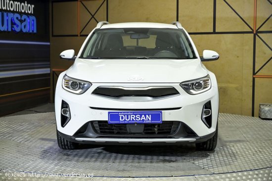 Kia Stonic   1.0 TGDi 74kW 100CV MHEV iMT Drive - 