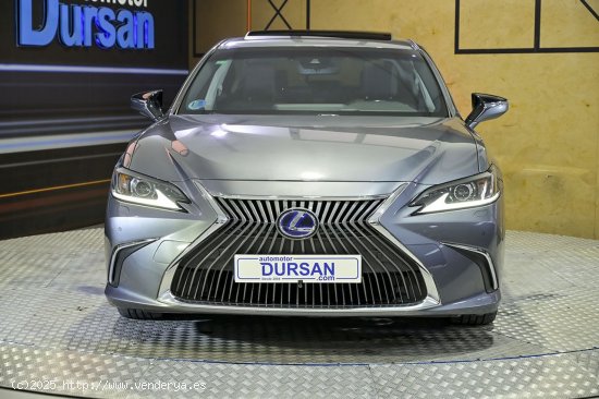 Lexus ES   2.5 300h Premium - 