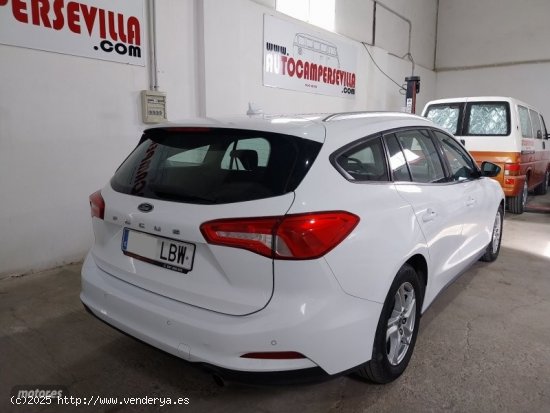 Ford Focus Sportbreak Trend+ 1.5 Ecoblue 120 cv de 2019 con 198.809 Km por 9.490 EUR. en Sevilla